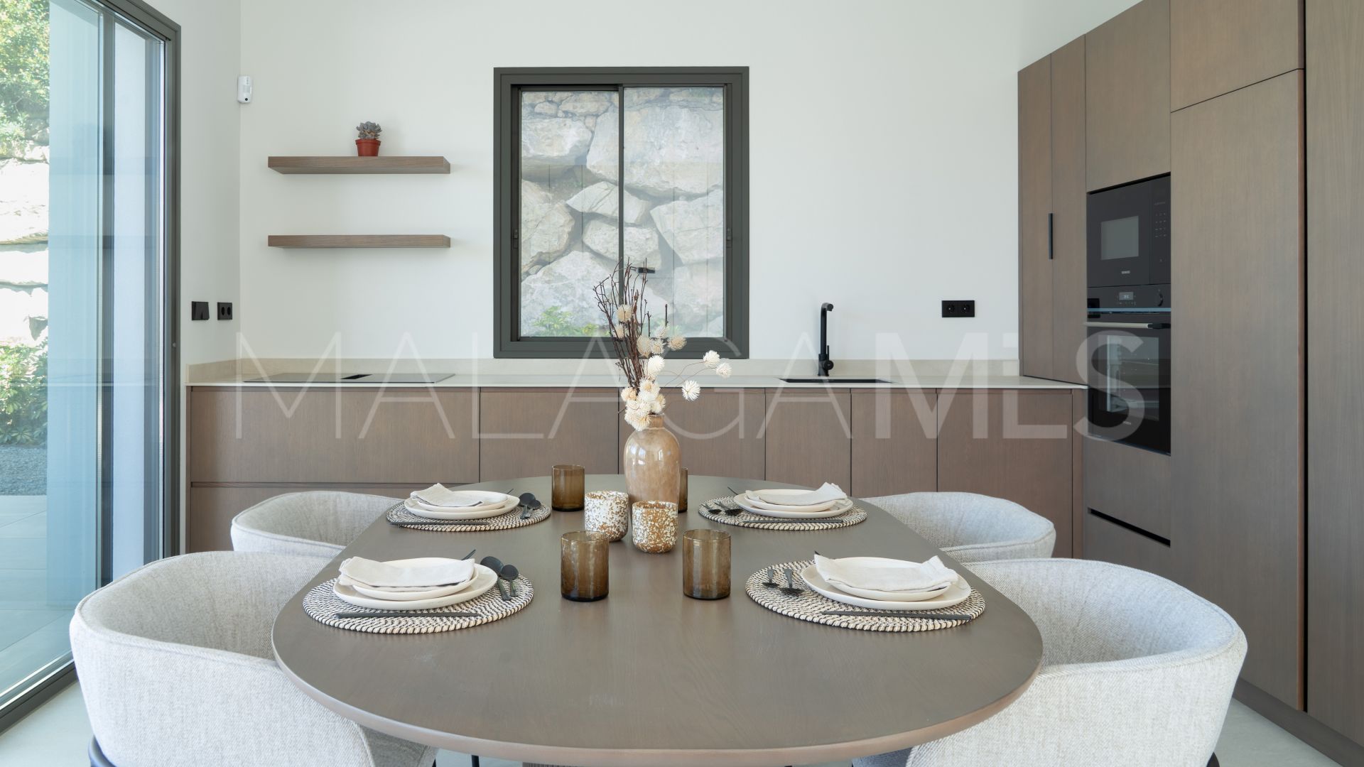 Villa for sale in Valle Romano