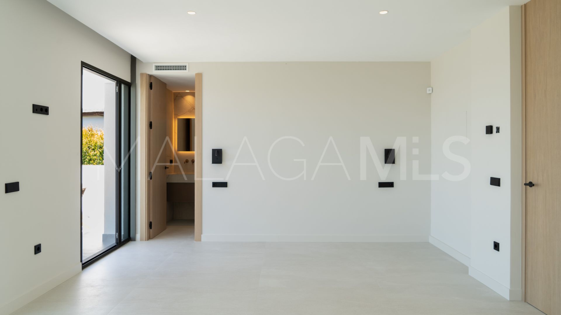 Villa for sale in Valle Romano
