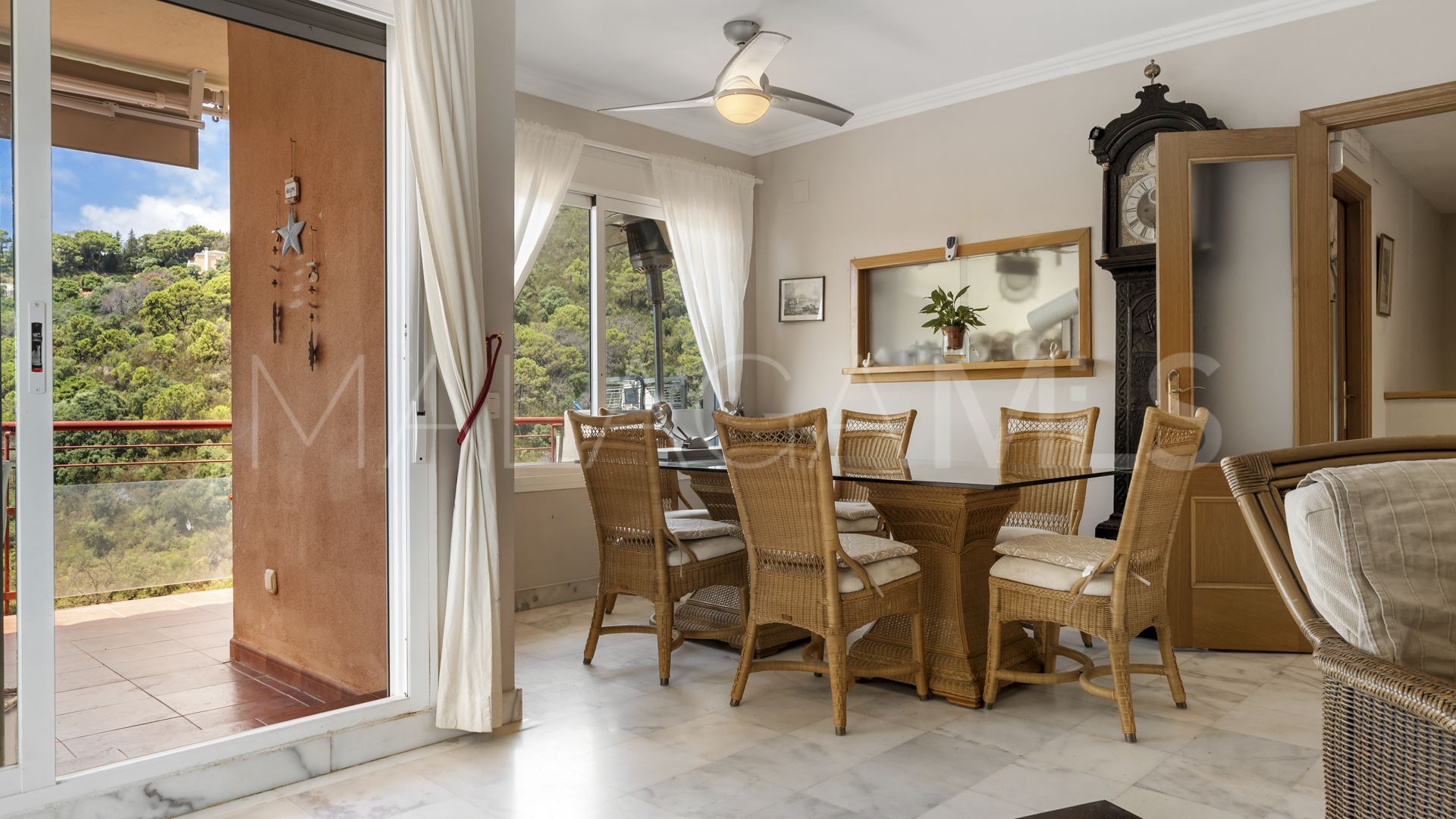 Radhus for sale in Estepona