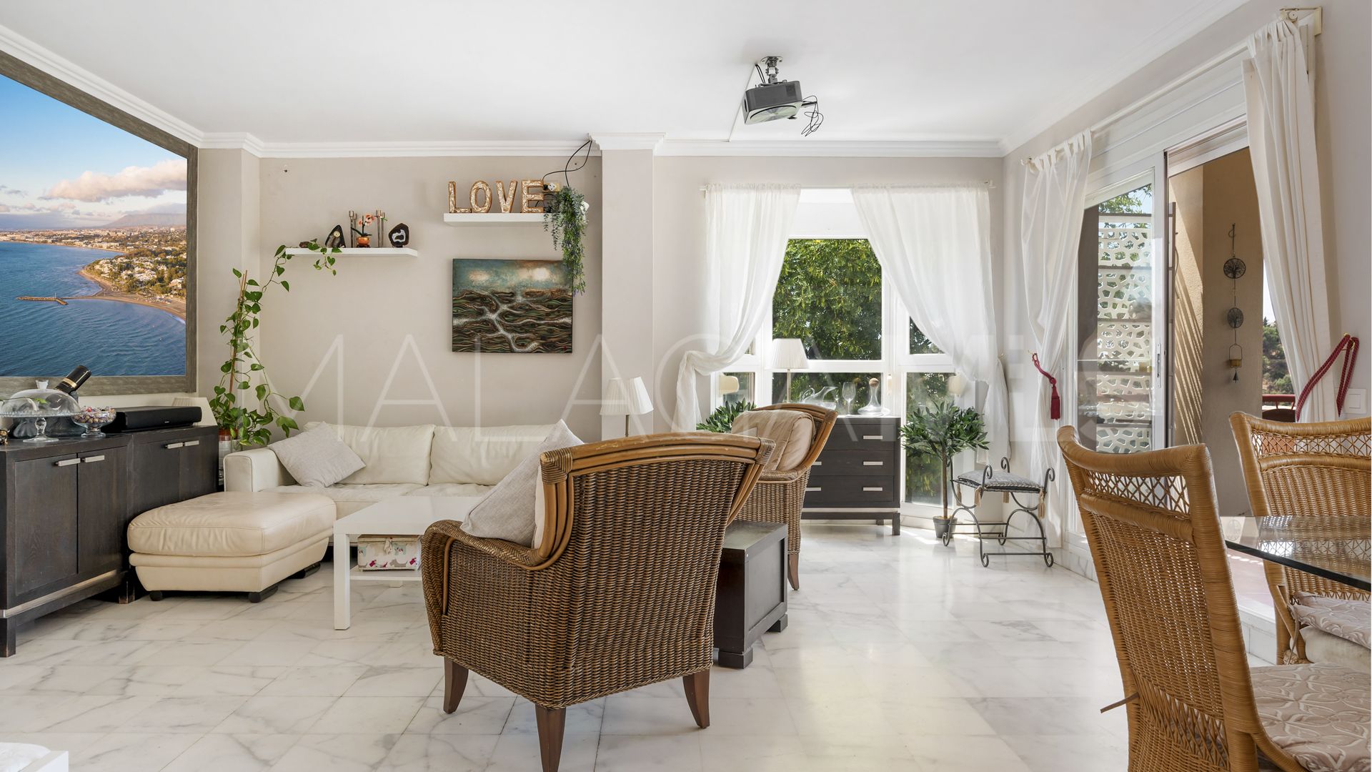 Radhus for sale in Estepona