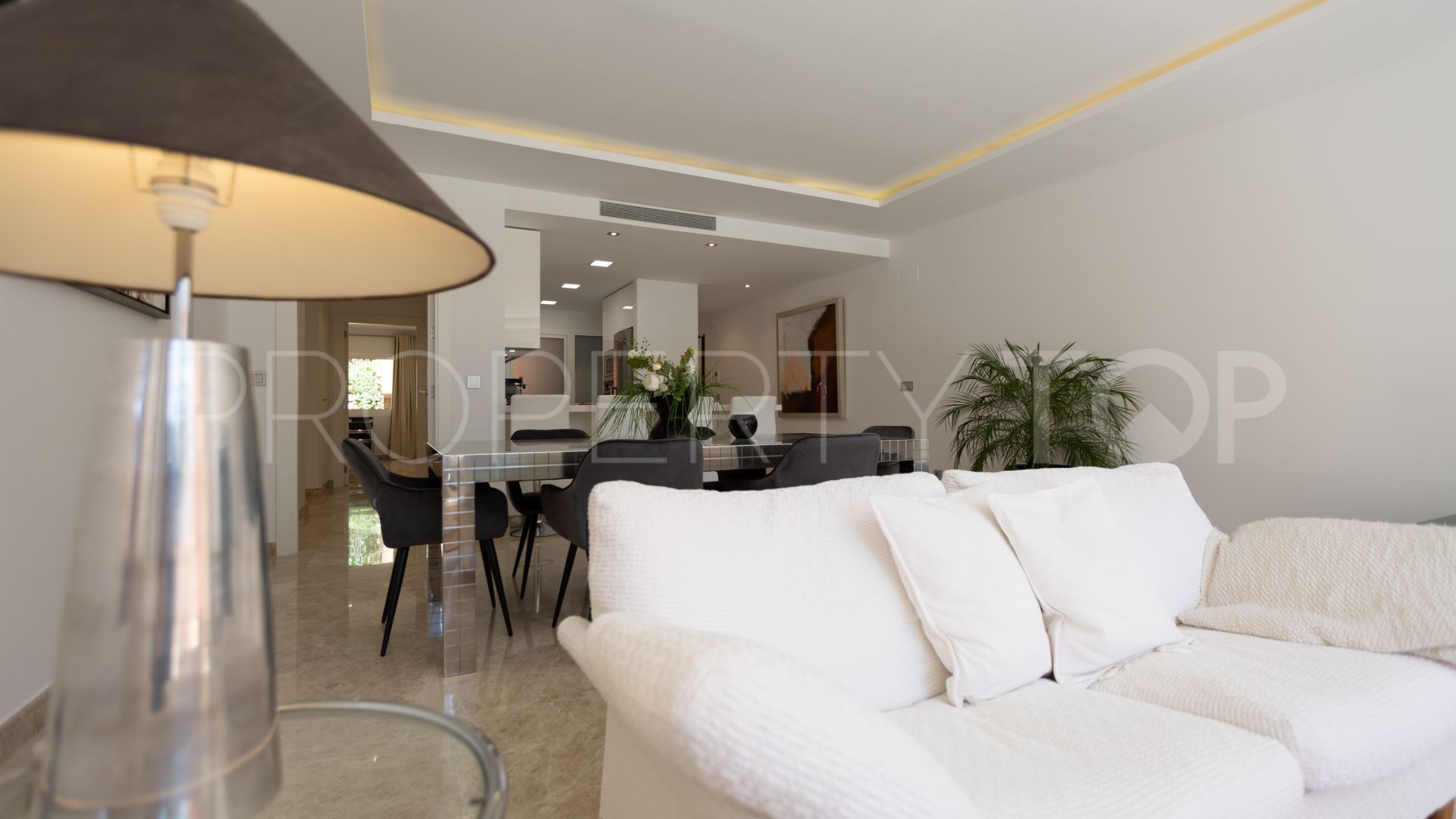 For sale apartment in Alminar de Marbella with 3 bedrooms