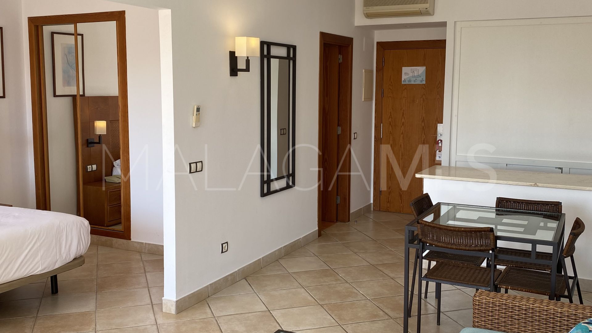 Buy apartment in Bel Air with 1 bedroom