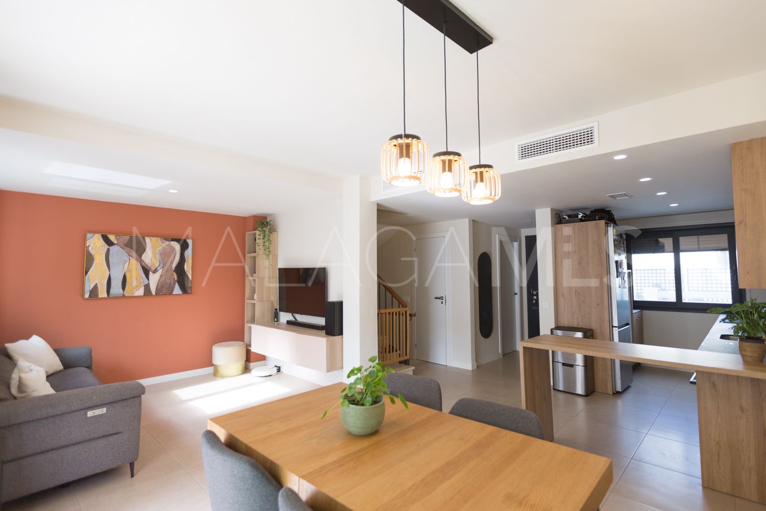 Radhus for sale in Agra Residencial