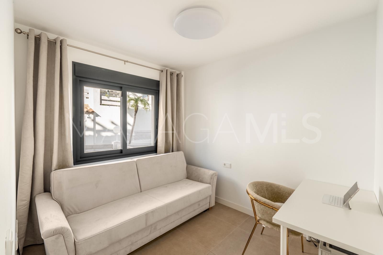 Adosado with 3 bedrooms for sale in Paraiso Barronal