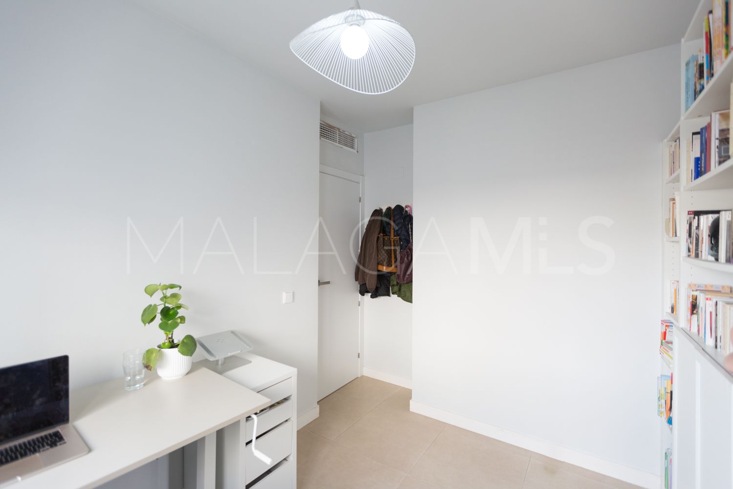 Adosado with 3 bedrooms for sale in Agra Residencial