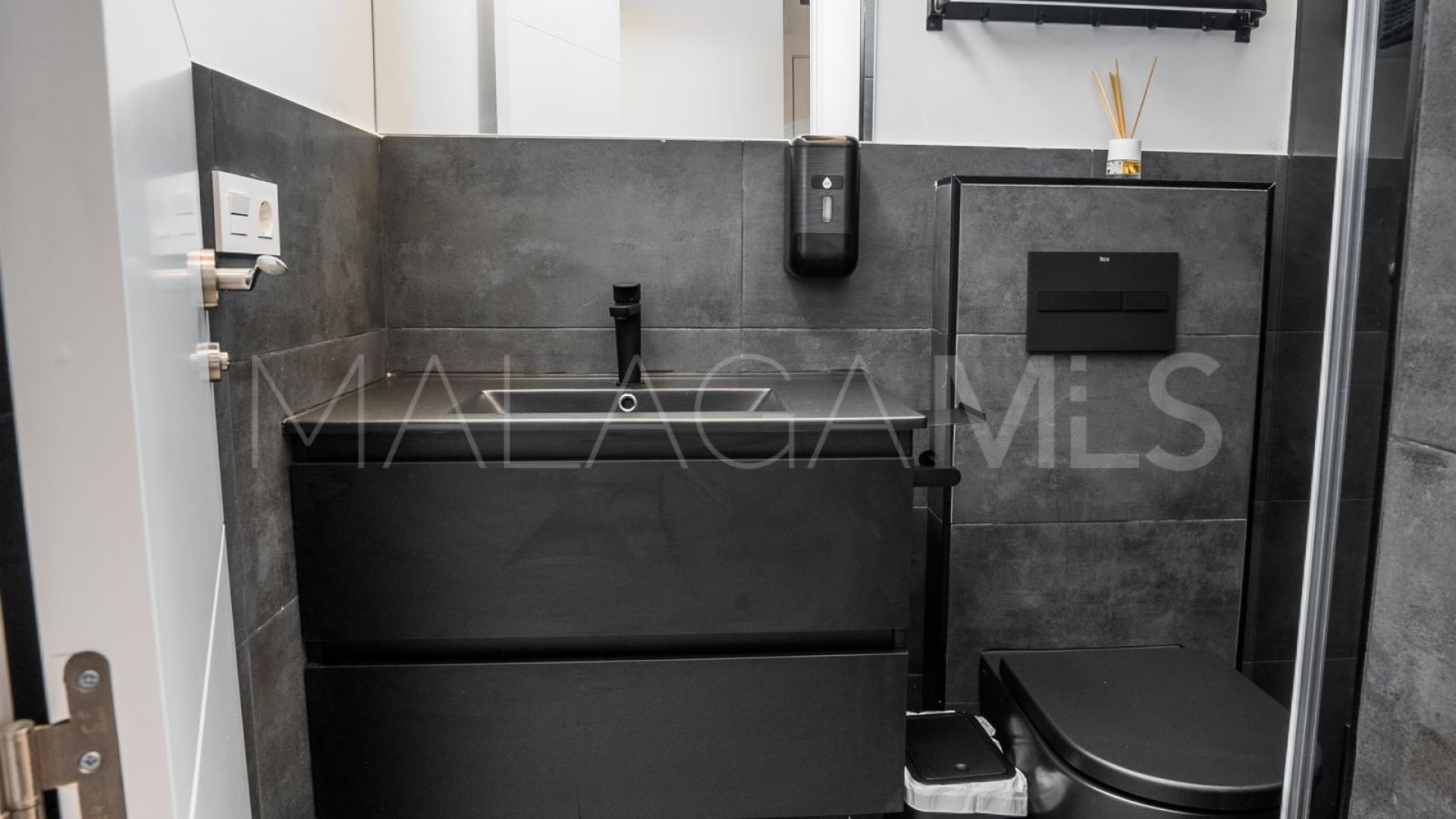 Nueva Andalucia penthouse for sale
