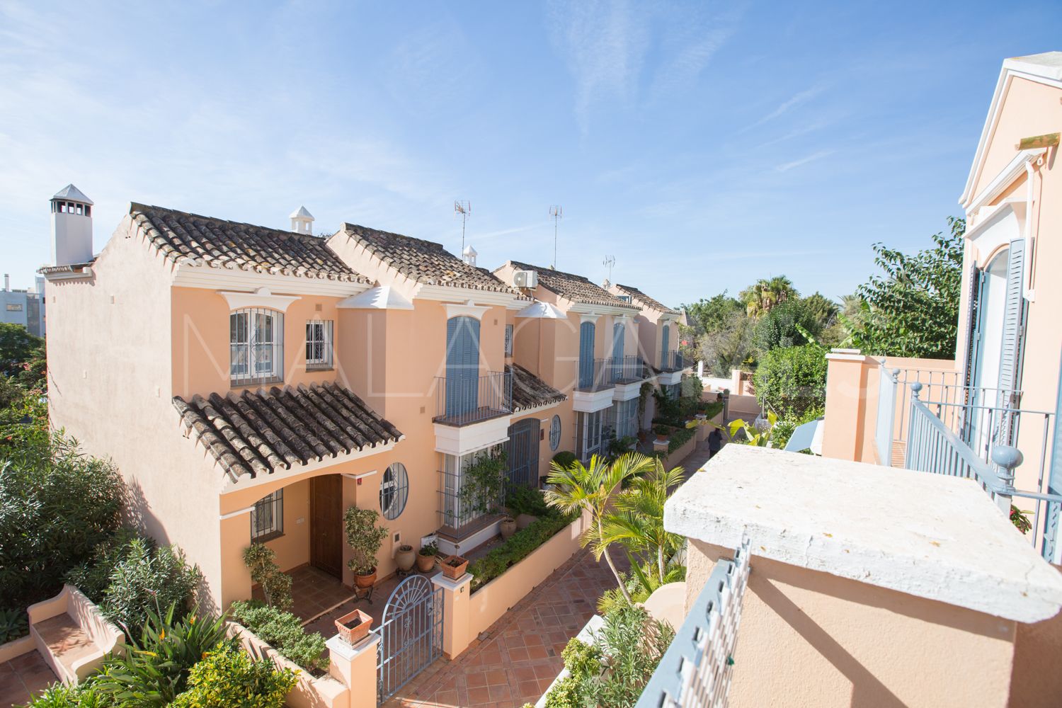 Adosado with 2 bedrooms a la venta in La Carolina