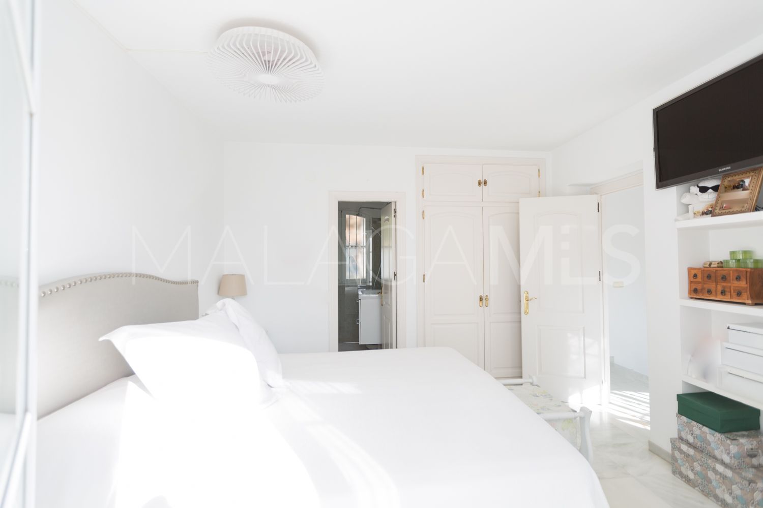 Adosado with 2 bedrooms a la venta in La Carolina