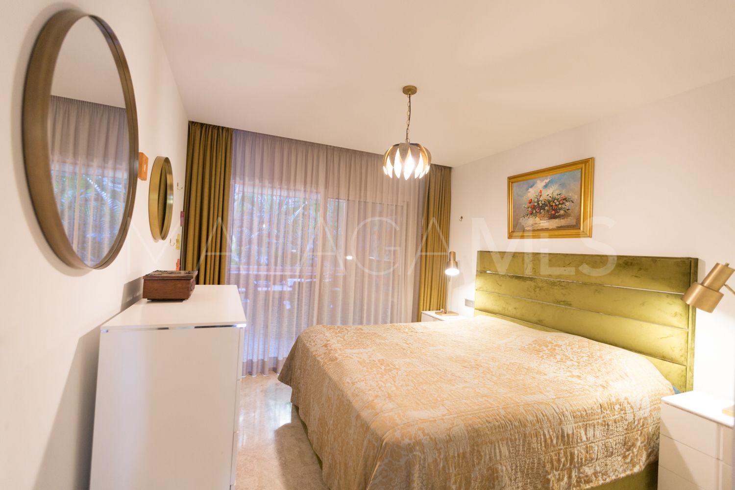 Appartement rez de chaussée for sale in Alminar de Marbella