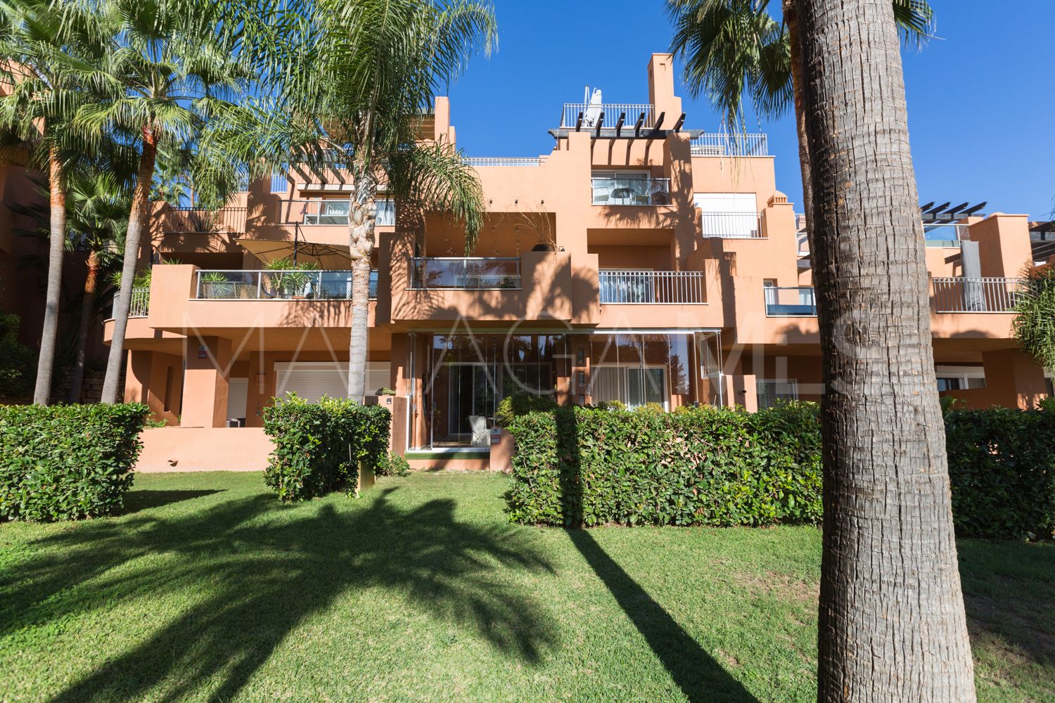 Appartement rez de chaussée for sale in Alminar de Marbella