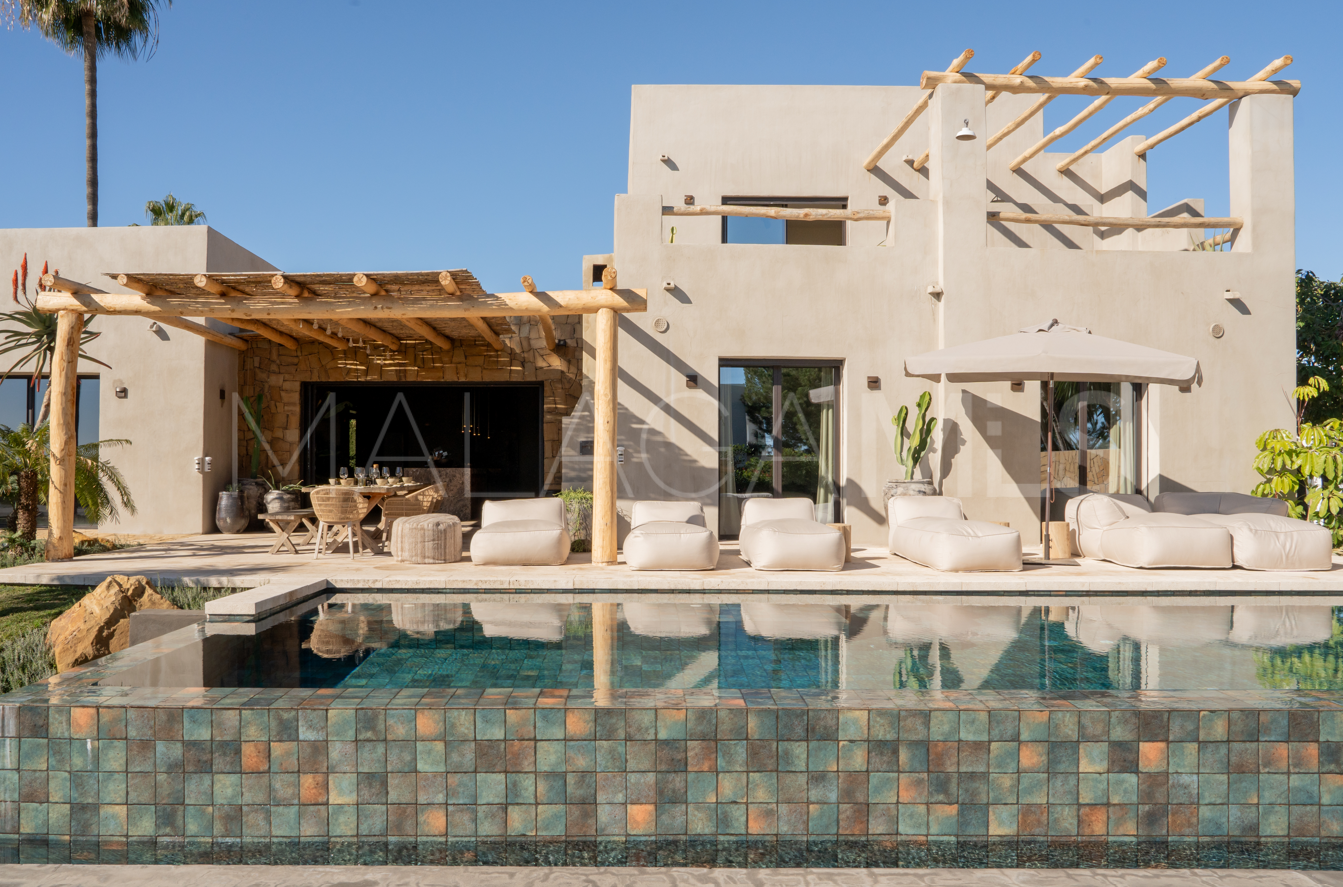 Villa for sale in Selwo