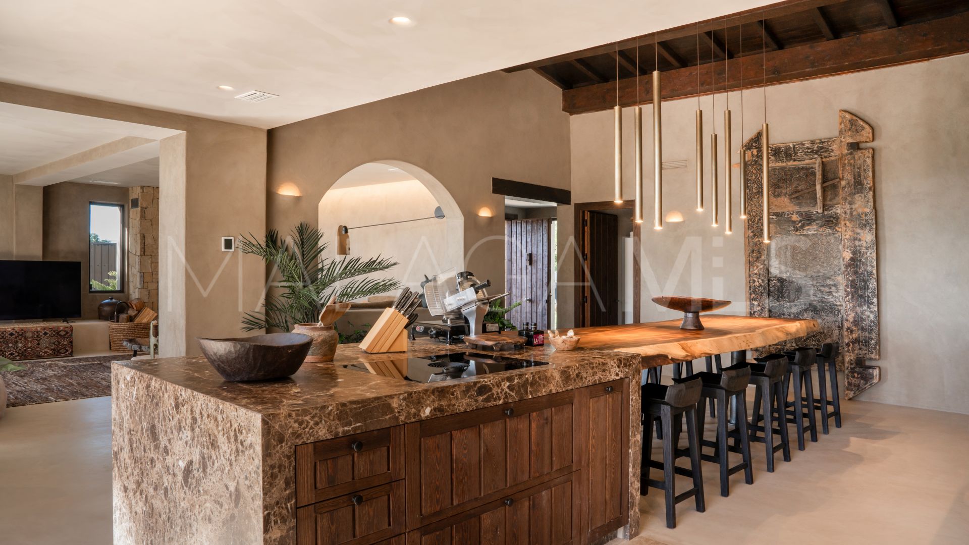 Villa for sale in Selwo