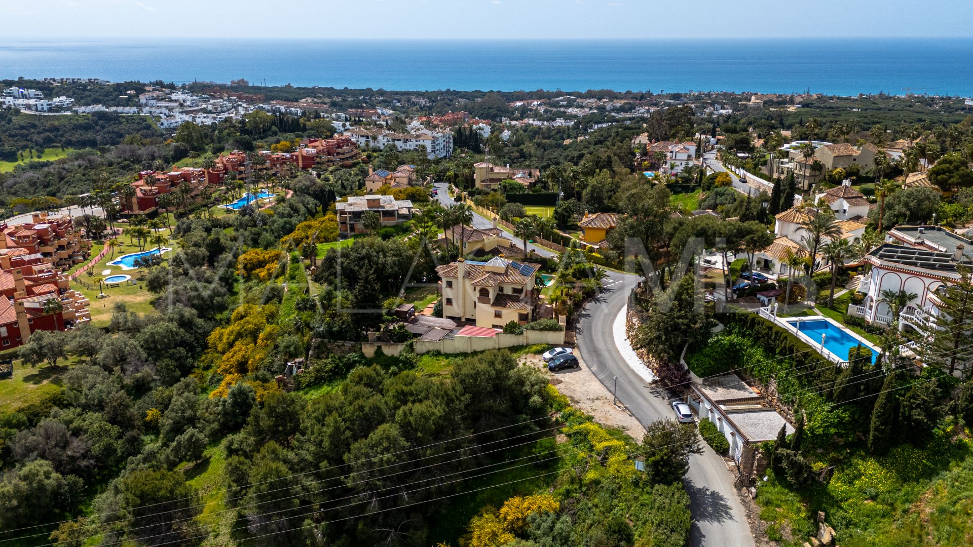 Plot in Hacienda las Chapas for sale