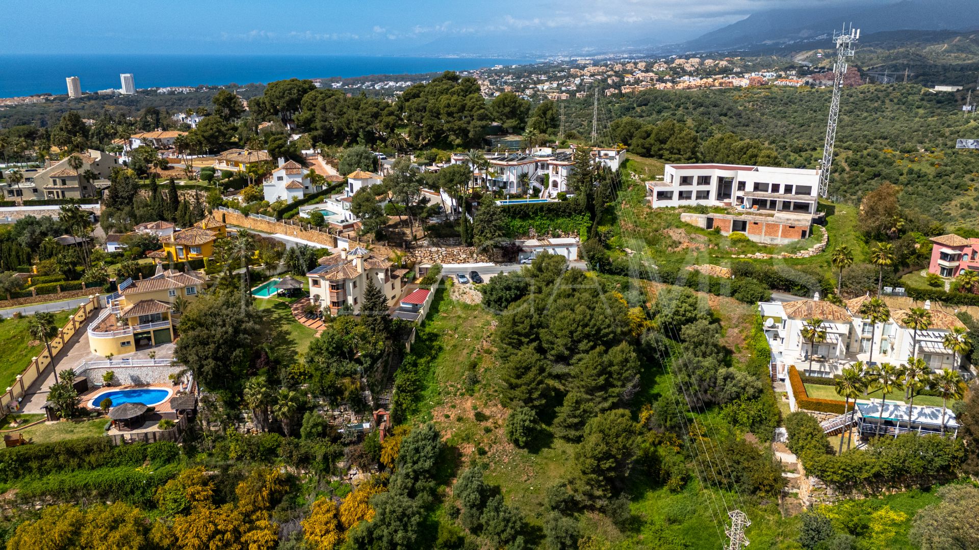 Plot in Hacienda las Chapas for sale