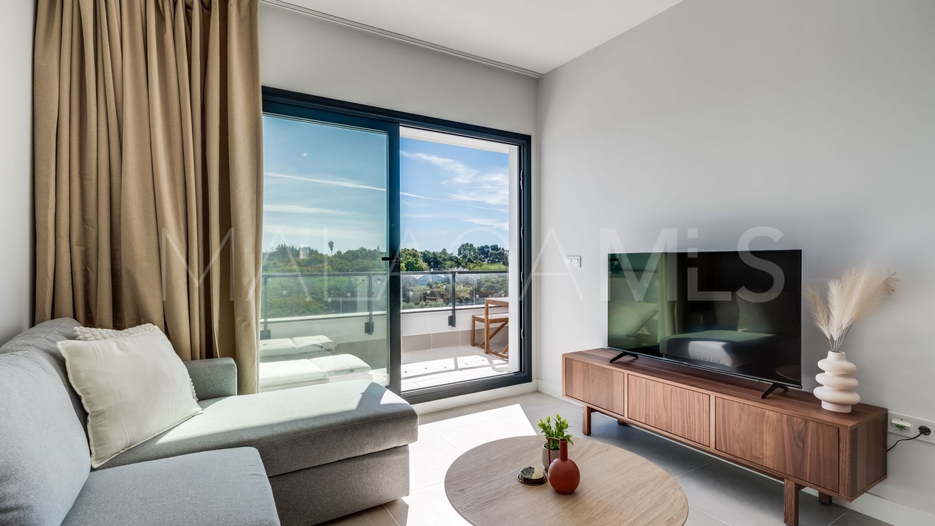 For sale 1 bedroom apartment in Las Joyas