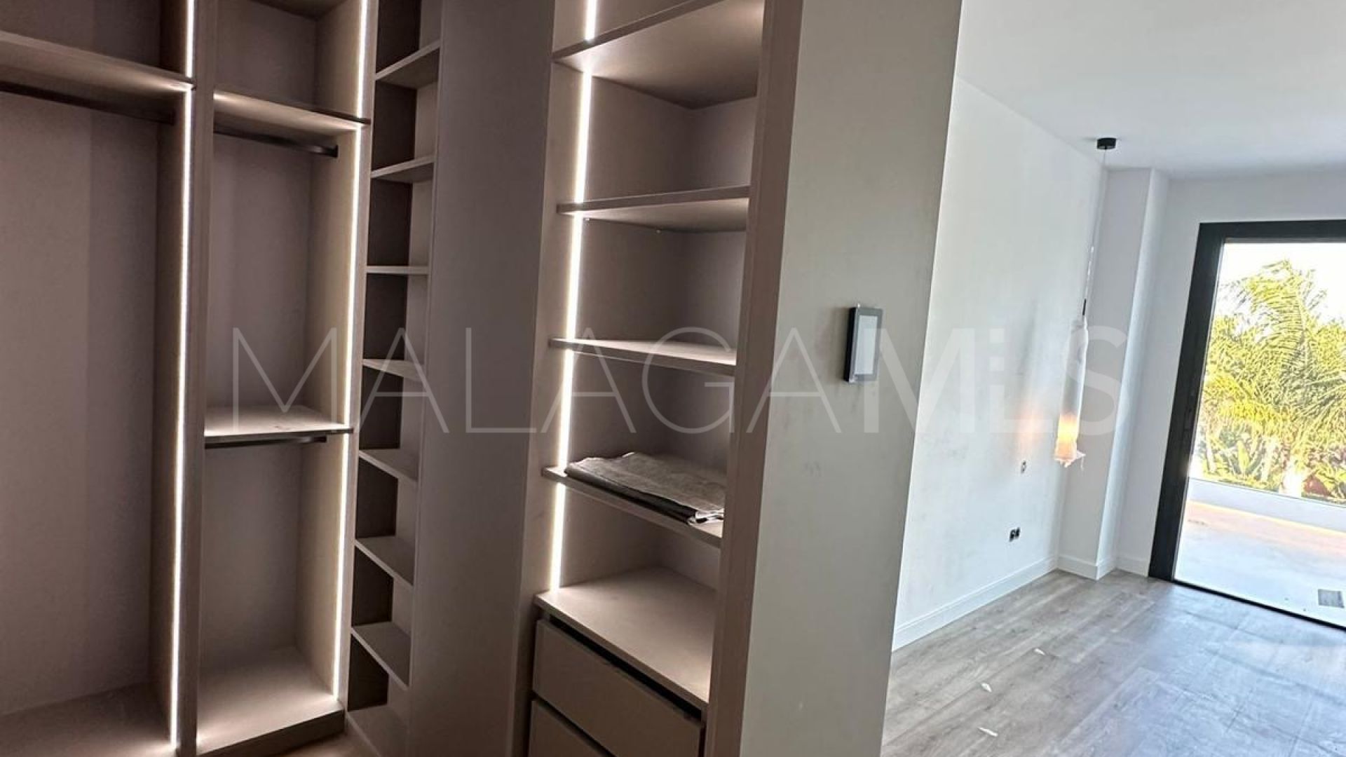 5 bedrooms Villacana villa for sale