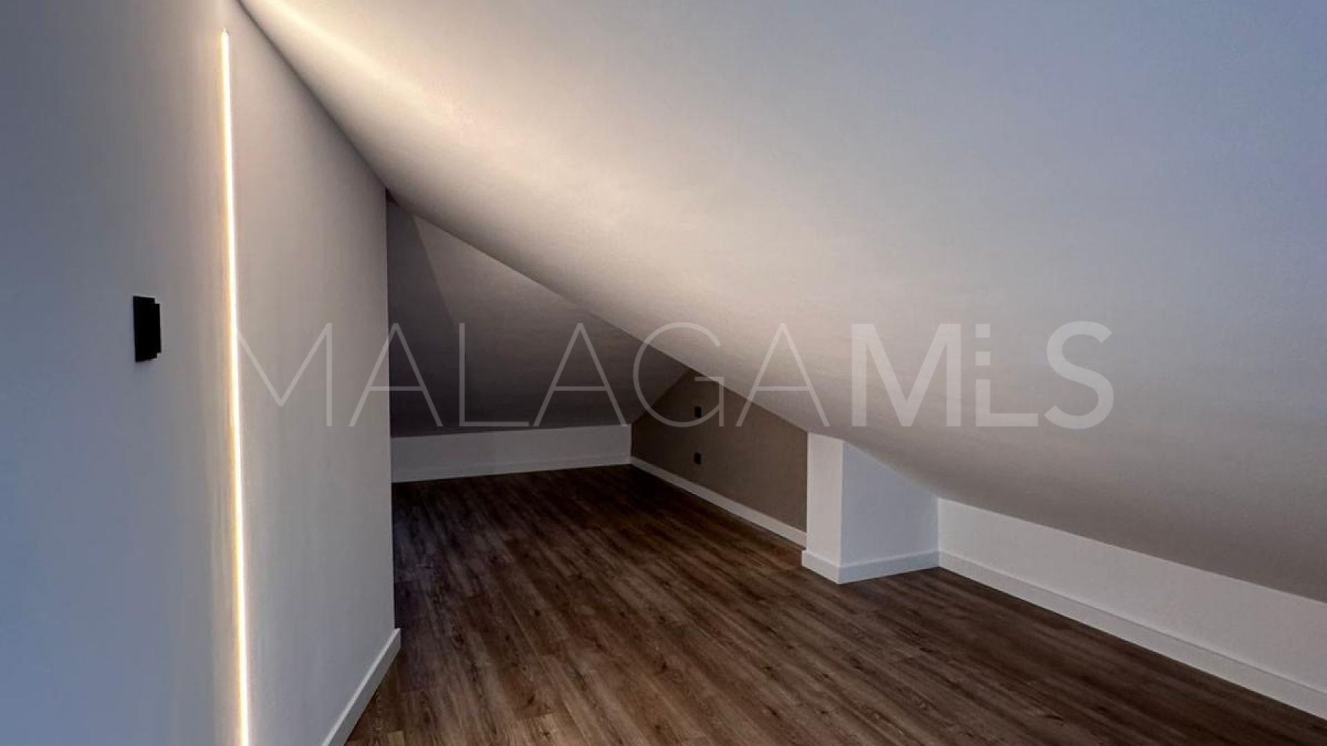 5 bedrooms Villacana villa for sale