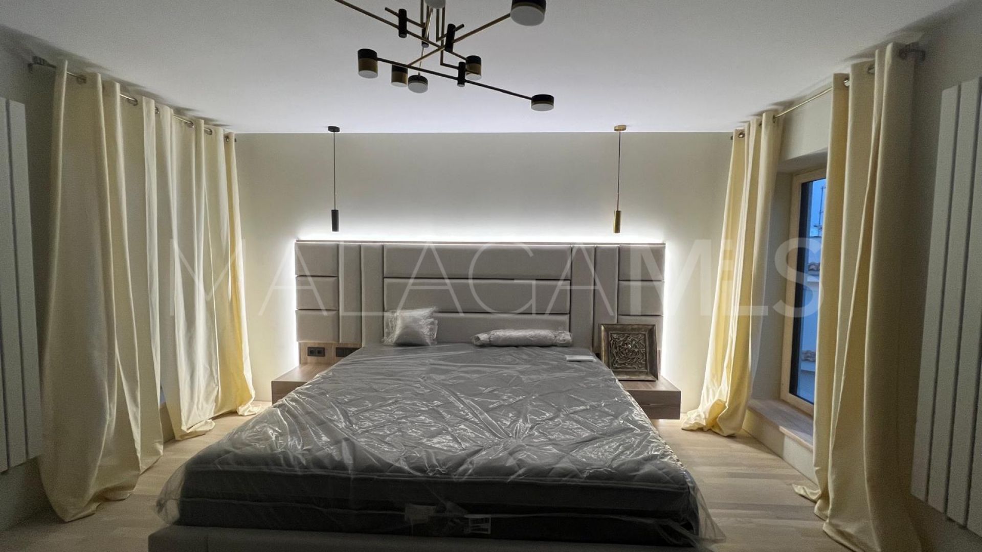 Villa for sale in Benalmadena Costa