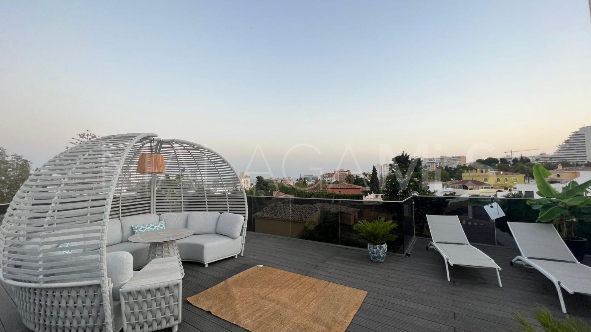 Villa for sale in Benalmadena Costa