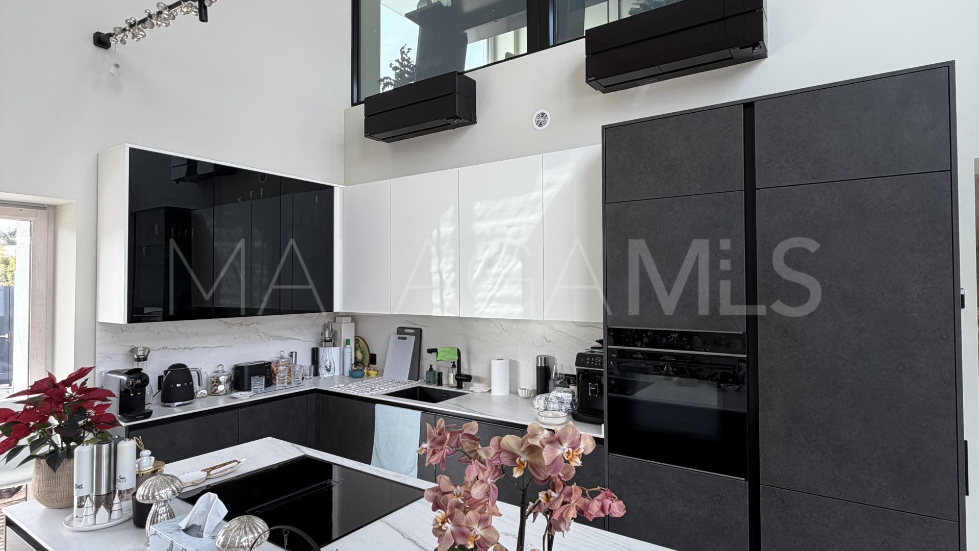 Villa for sale in Benalmadena Costa