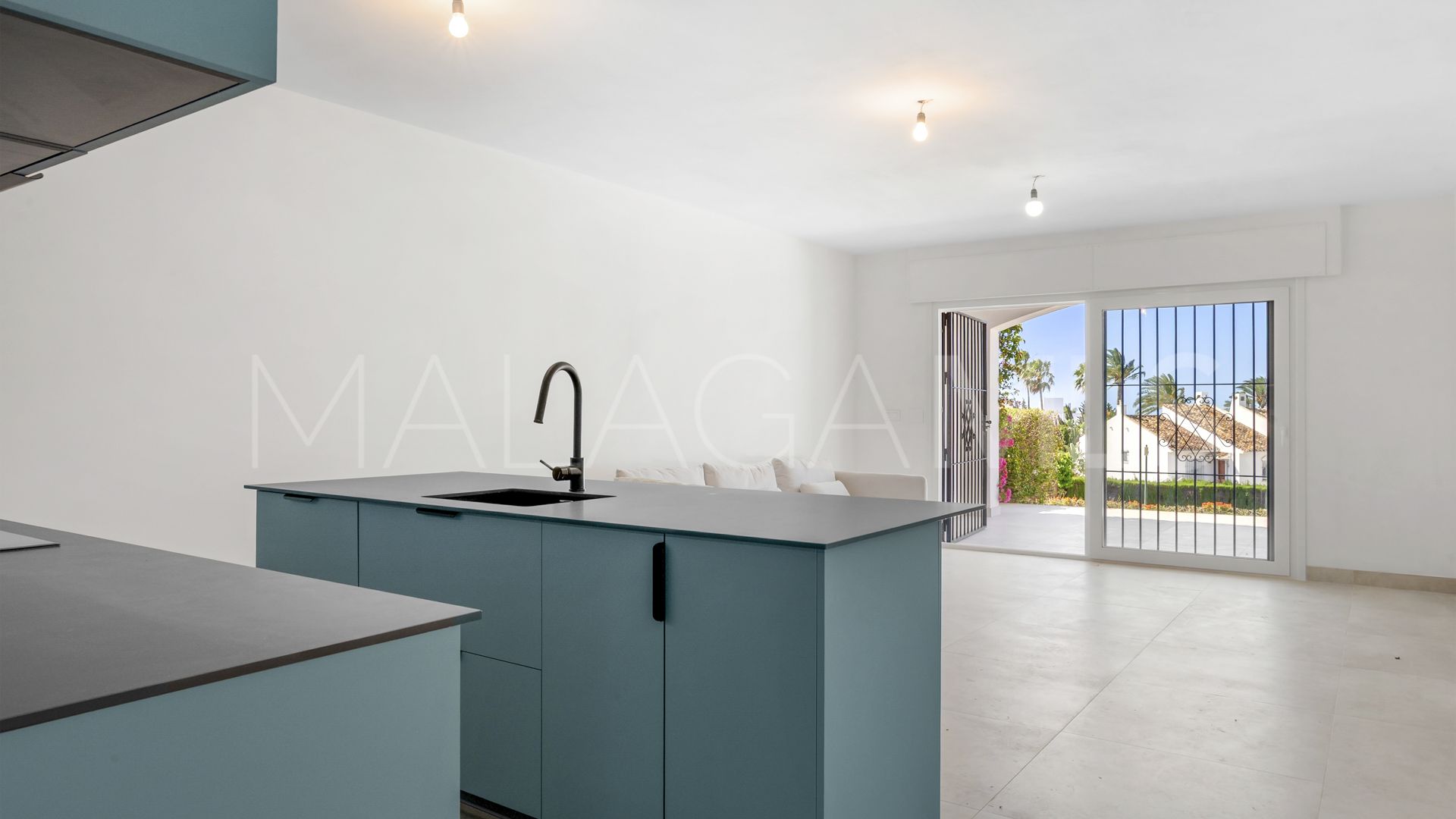 Malambo 3 bedrooms ground floor apartment for sale