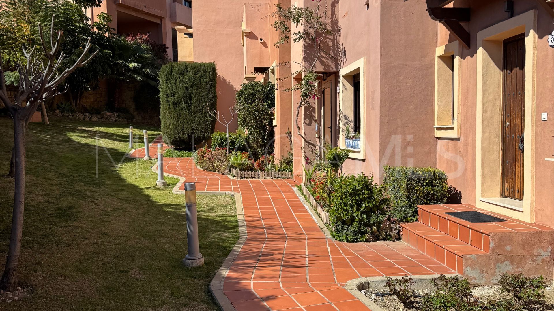 Radhus for sale in Valle Romano