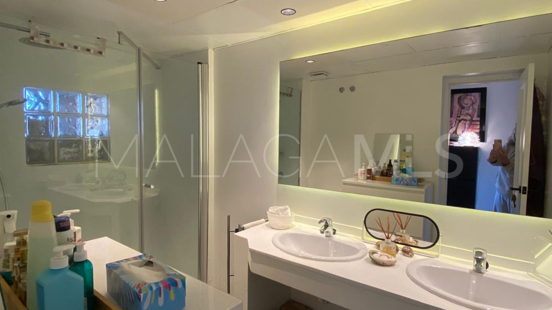 Buy apartamento in La Cartuja del Golf with 3 bedrooms