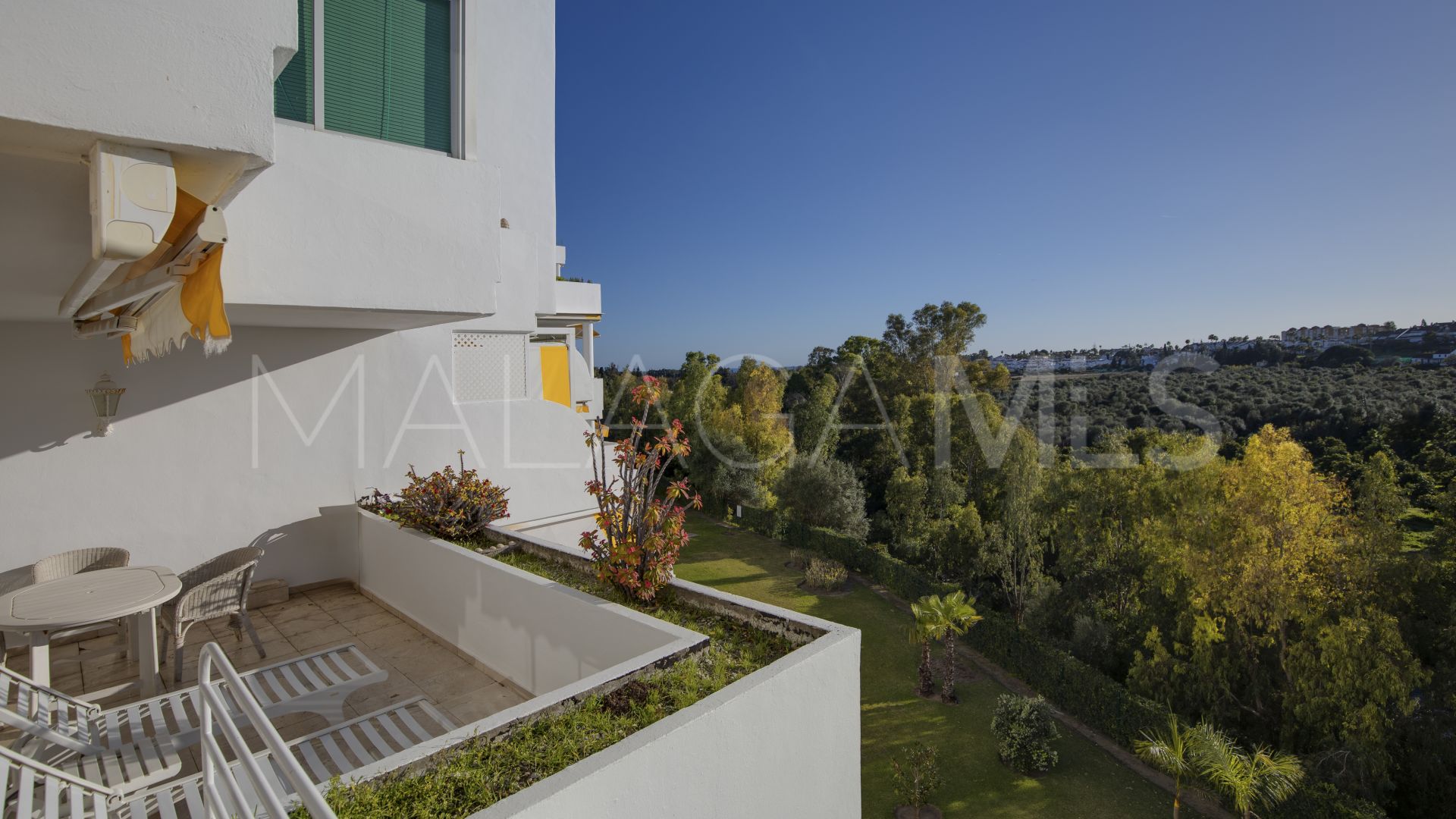 Lägenhet for sale in Guadalmina Alta