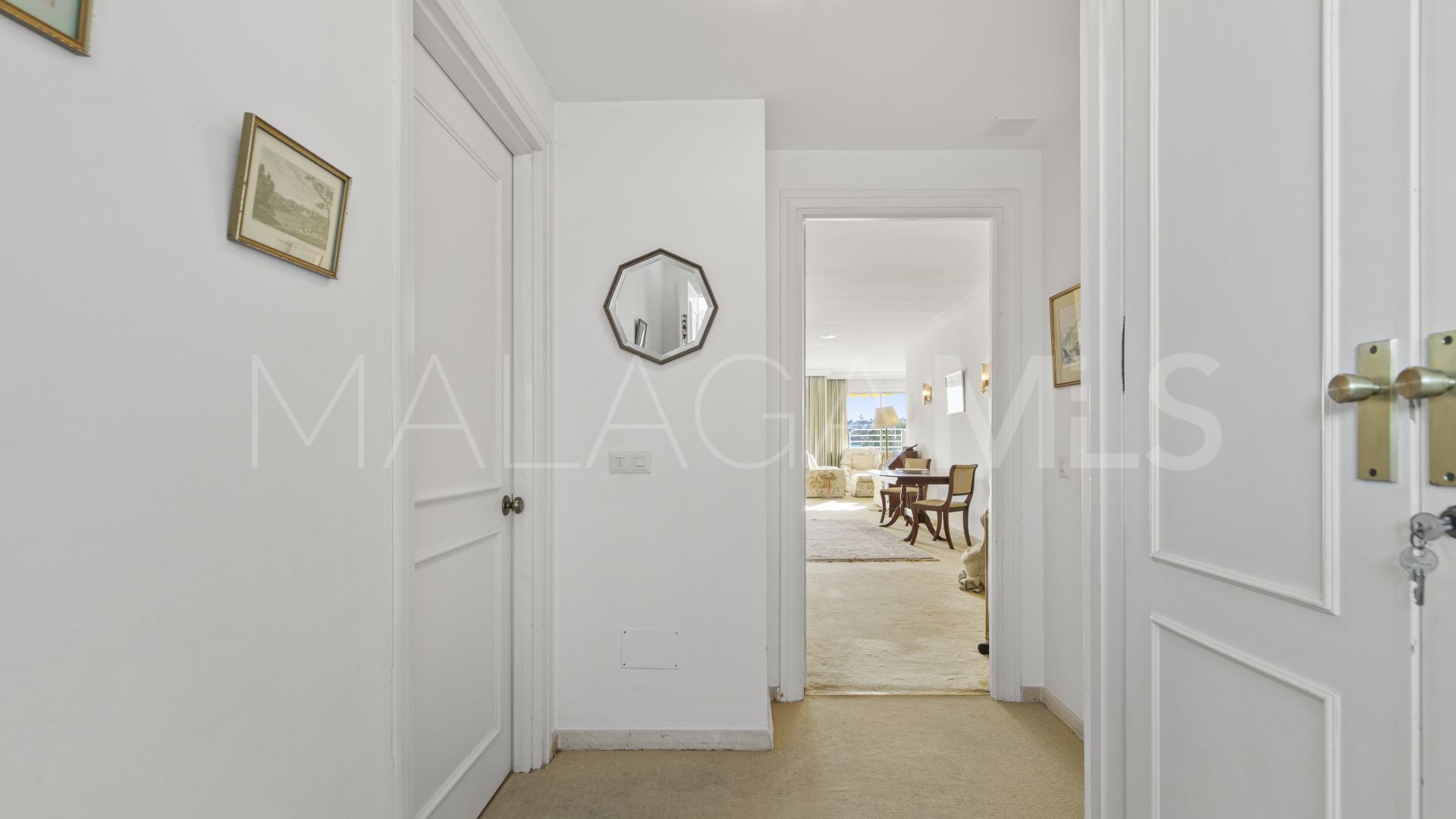 Lägenhet for sale in Guadalmina Alta