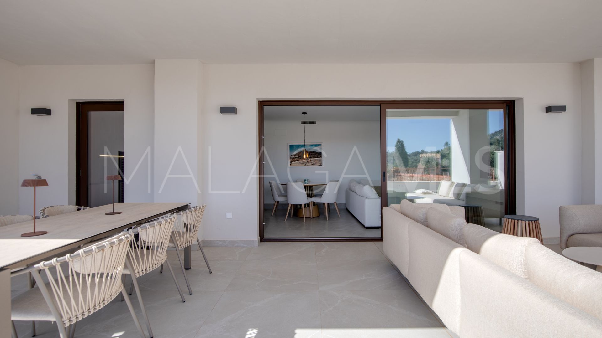 Lägenhet for sale in Istan