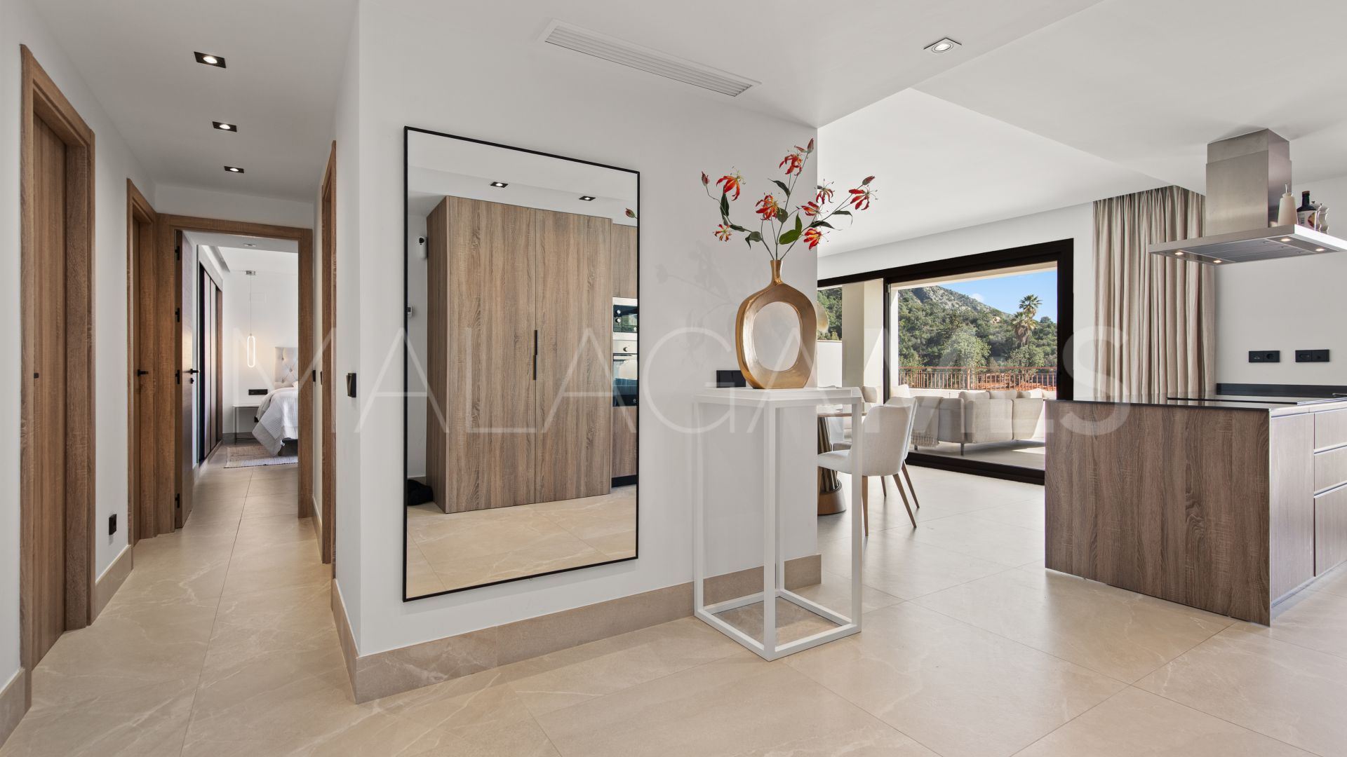 Lägenhet for sale in Istan