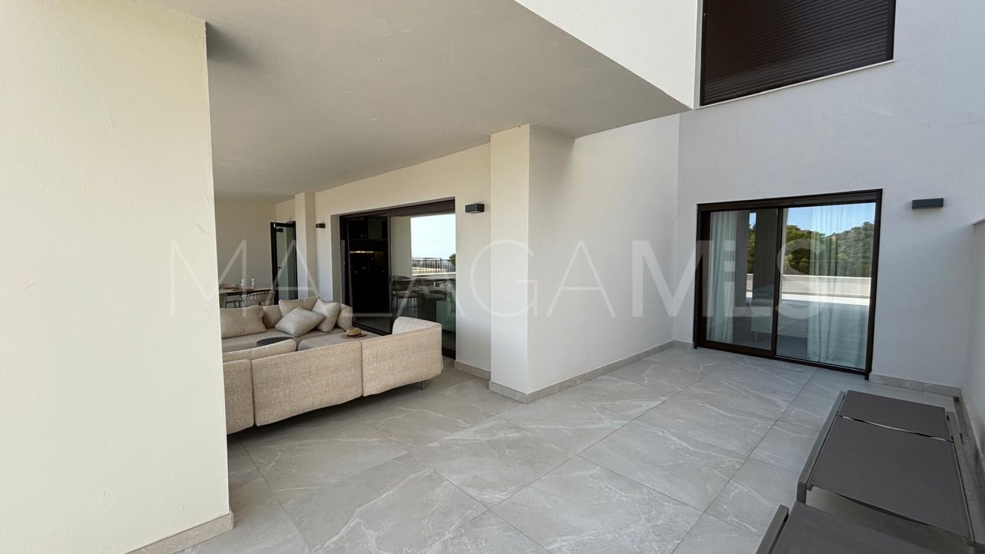 Lägenhet for sale in Istan