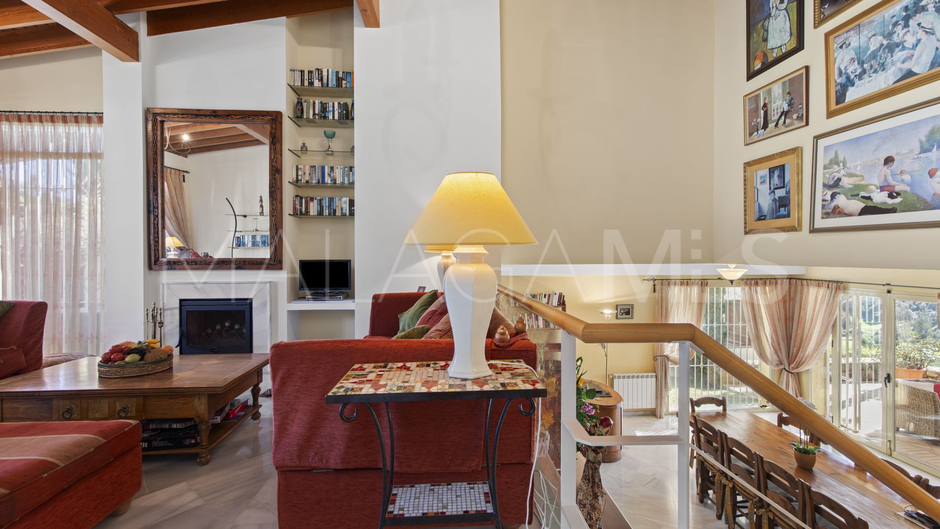 Villa for sale in Benahavis