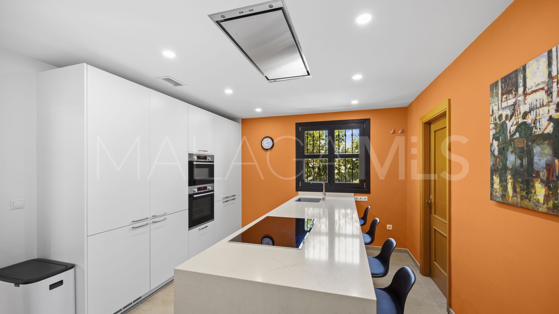 Villa for sale in Guadalmina Alta