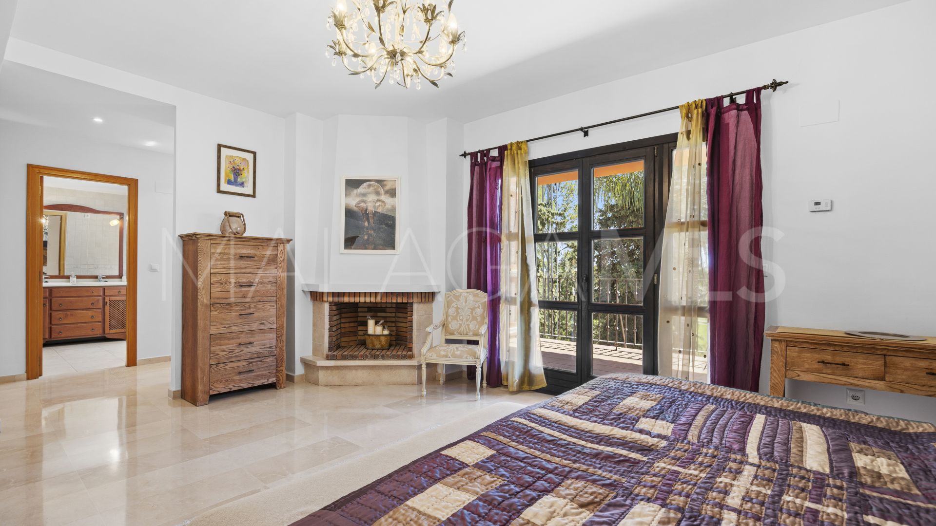 Villa for sale in Guadalmina Alta