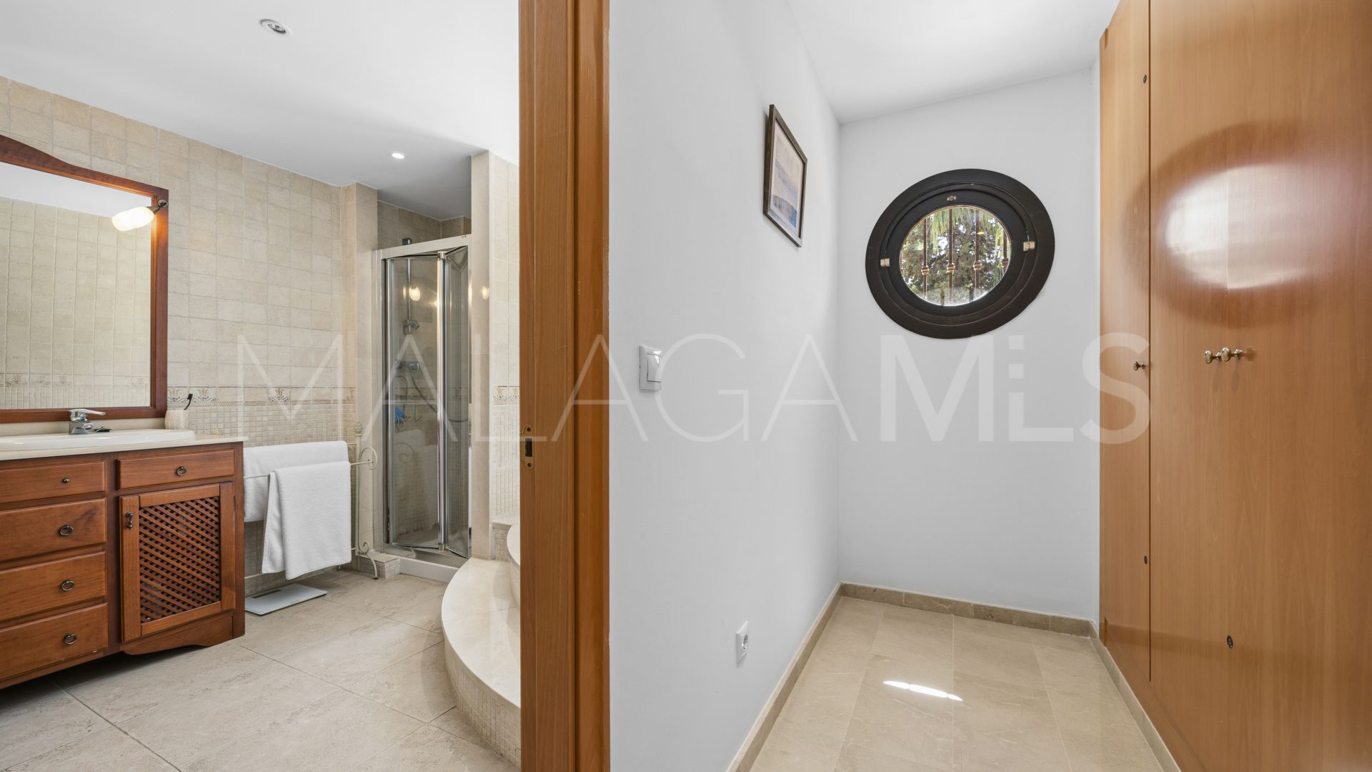 Villa for sale in Guadalmina Alta