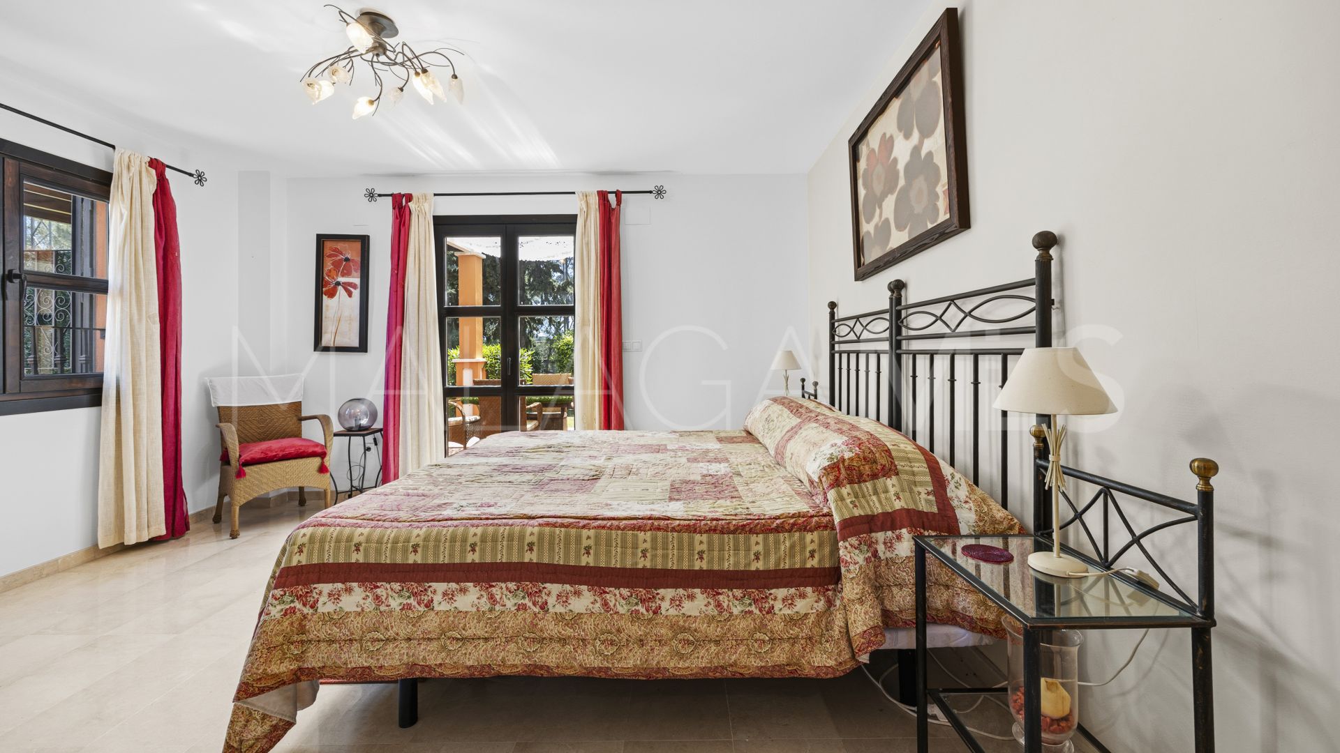 Villa for sale in Guadalmina Alta