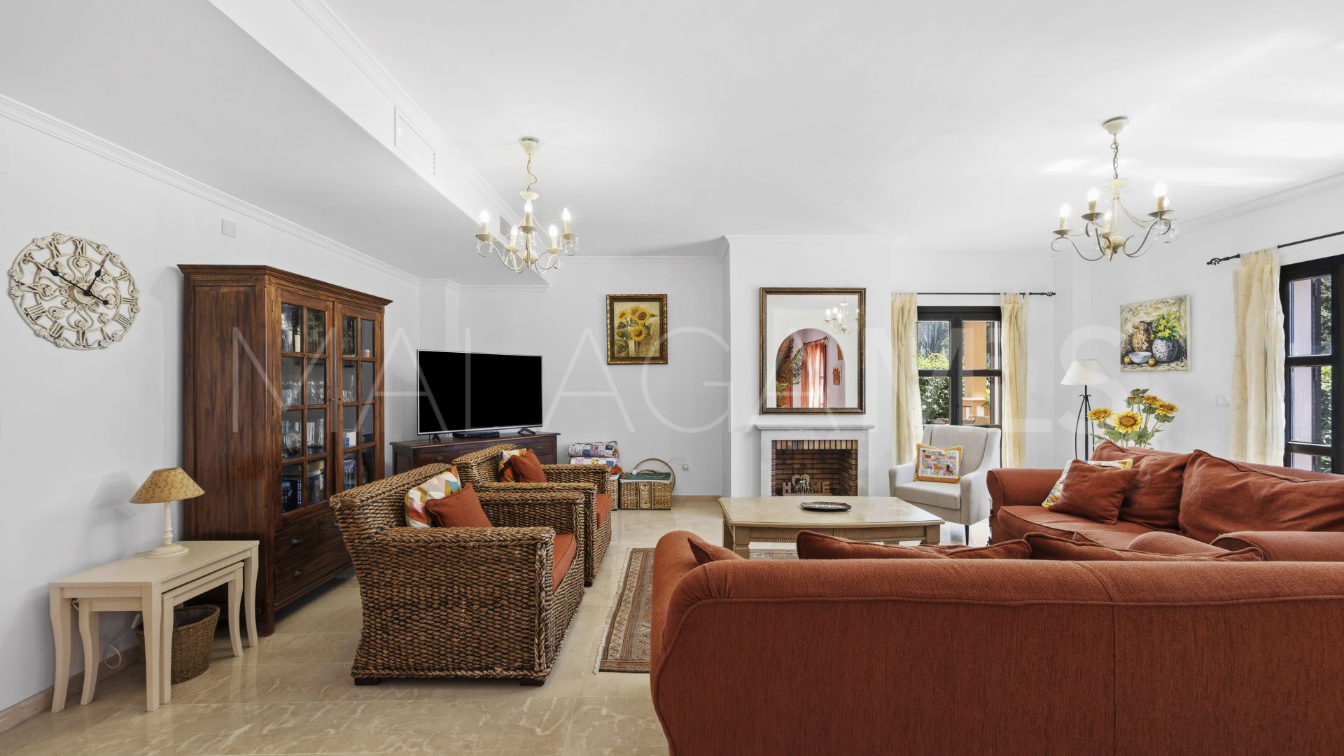 Villa for sale in Guadalmina Alta