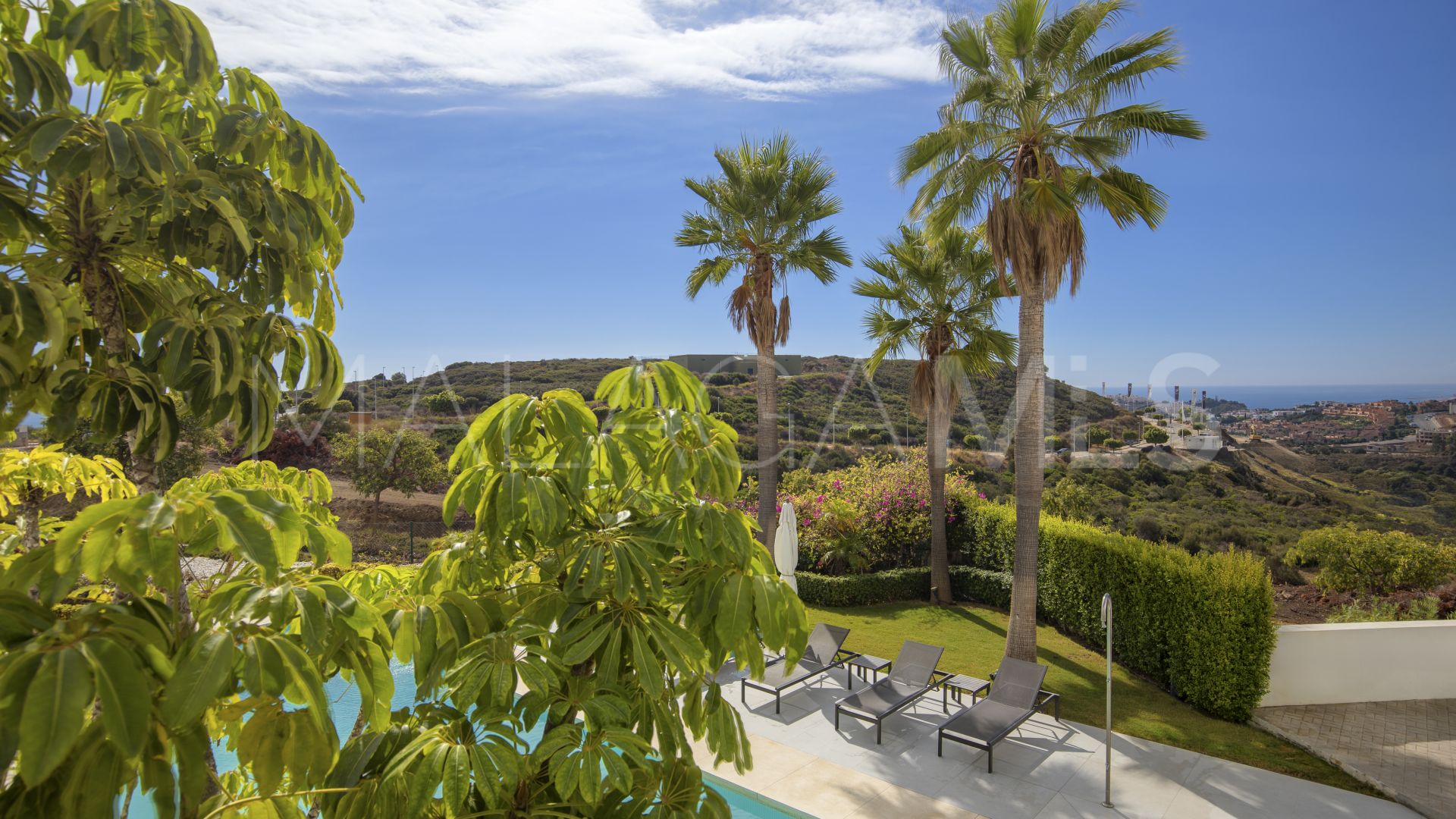 Markplanslägenhet for sale in Casares