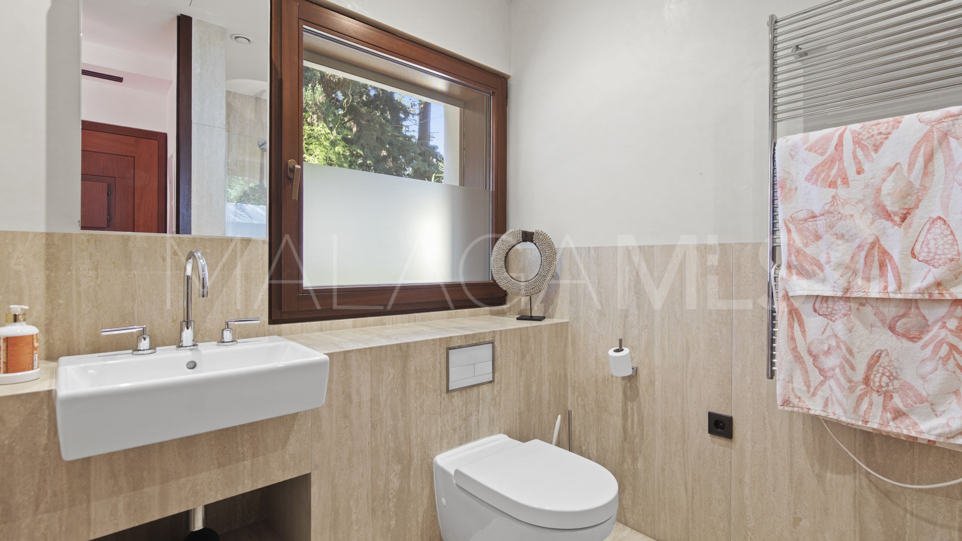 Villa for sale in Guadalmina Alta