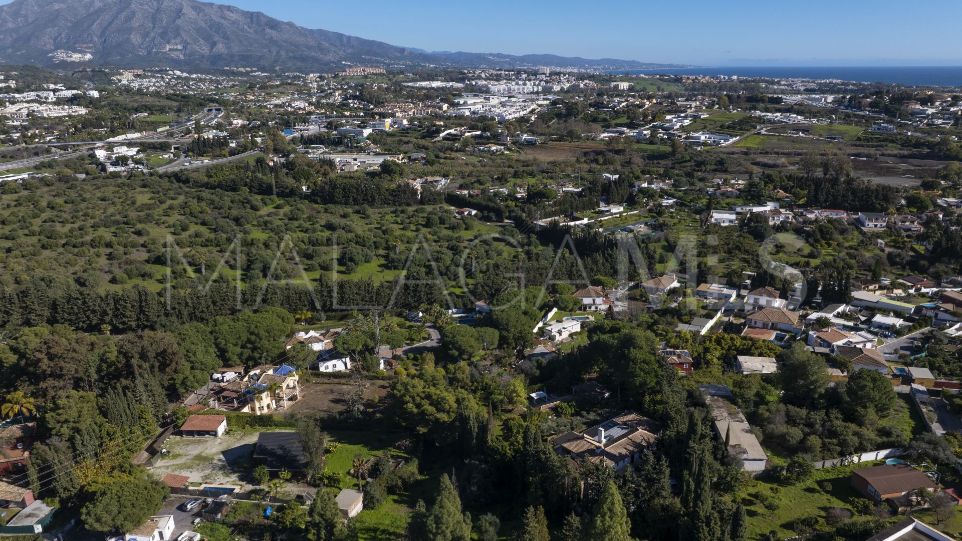 Villa for sale in Guadalmina Alta