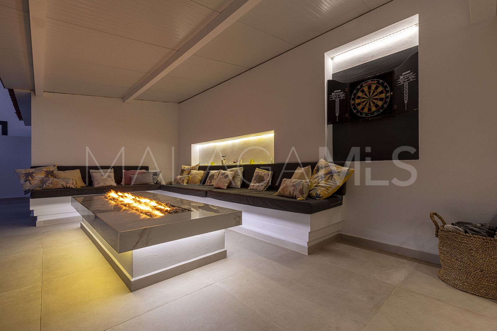 Villa de 4 bedrooms for sale in Casares