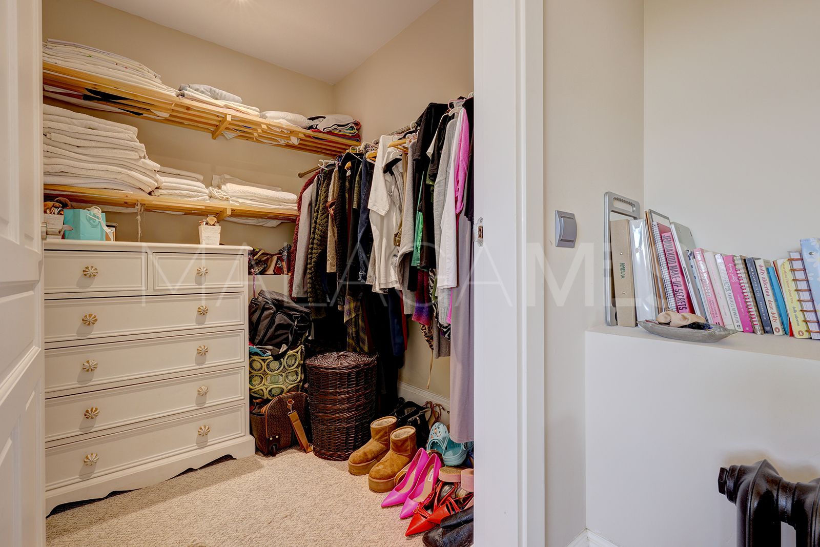 Villa de 4 bedrooms for sale in Casares