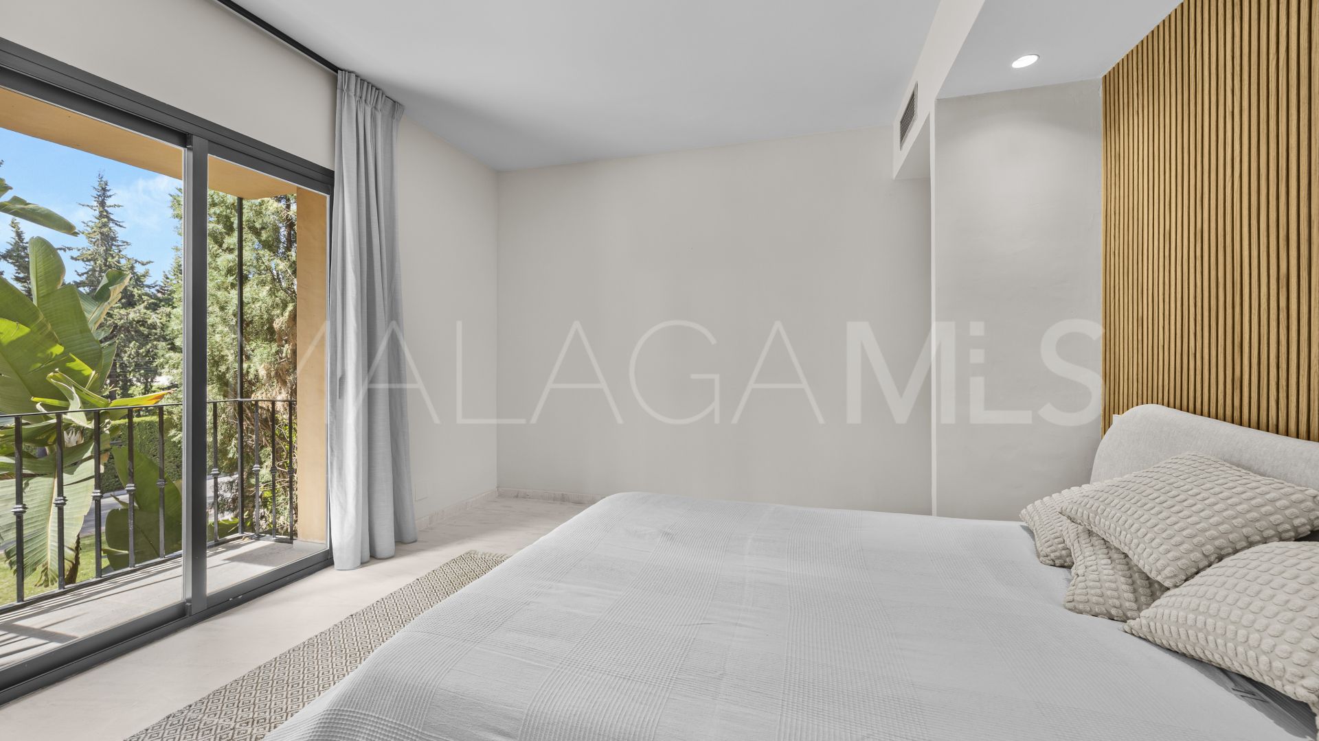 Buy Nueva Atalaya duplex penthouse with 3 bedrooms