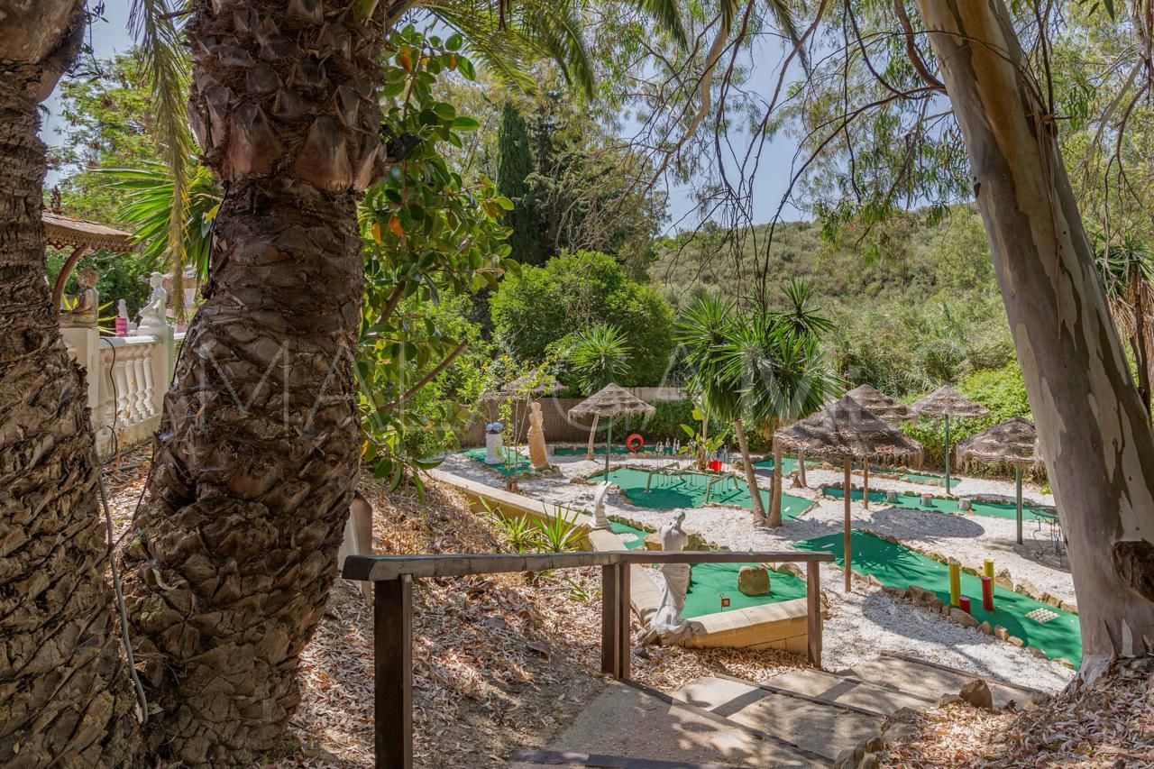 Finca for sale in Manilva