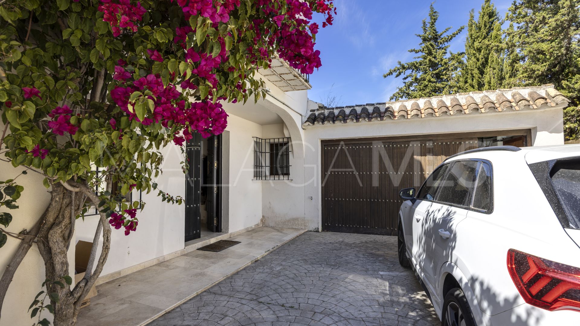 Villa for sale in Bel Air