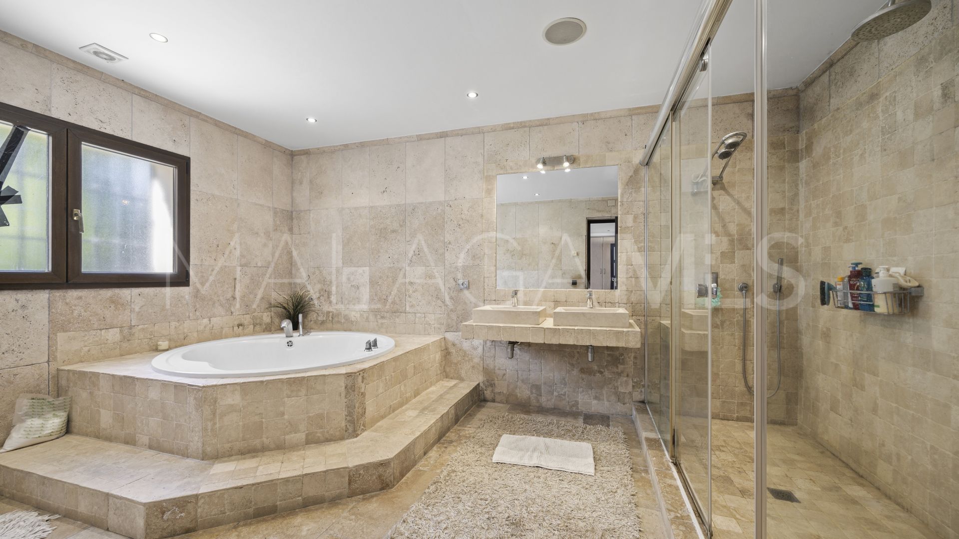 Villa for sale in Bel Air