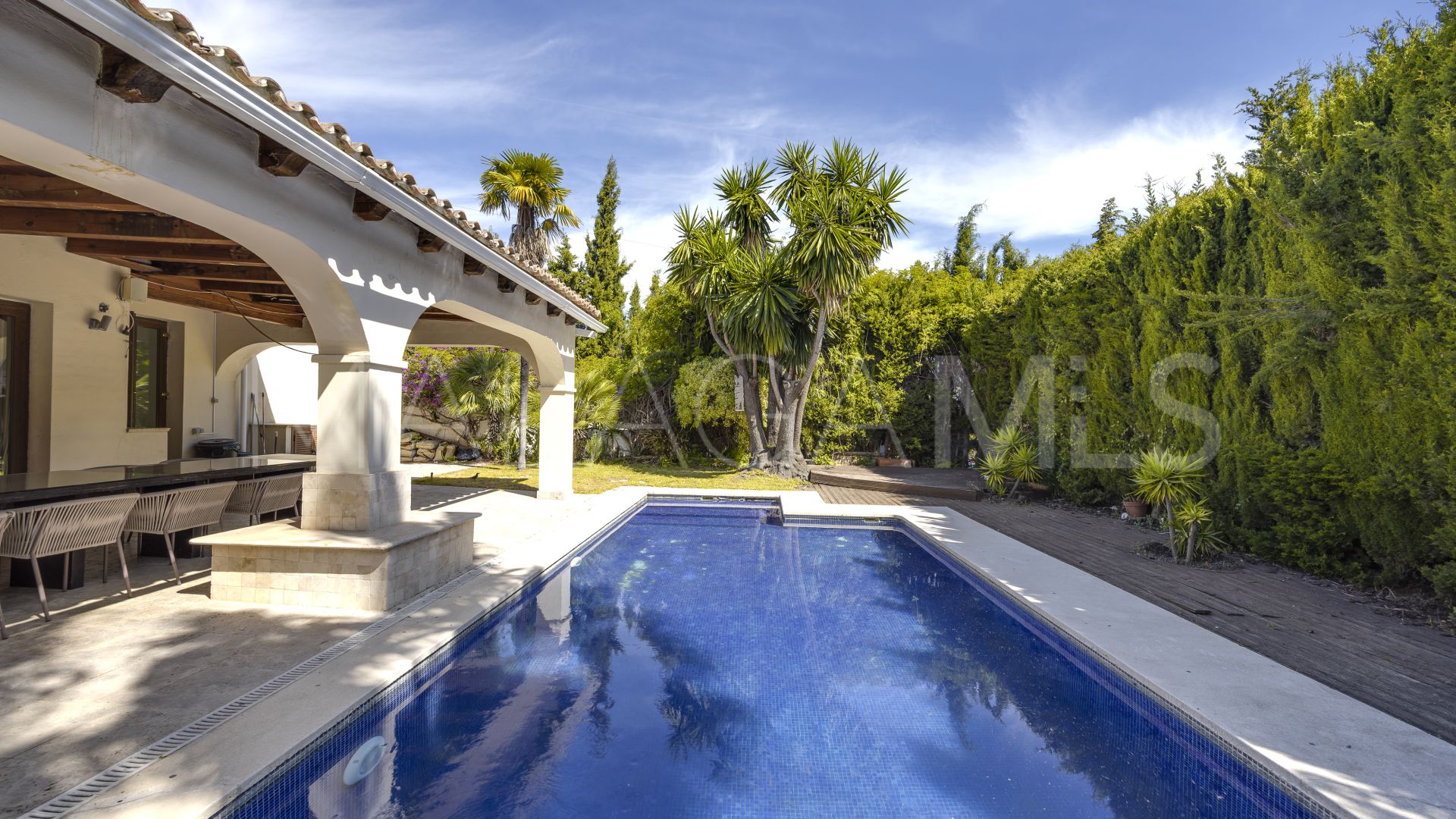 Villa for sale in Bel Air