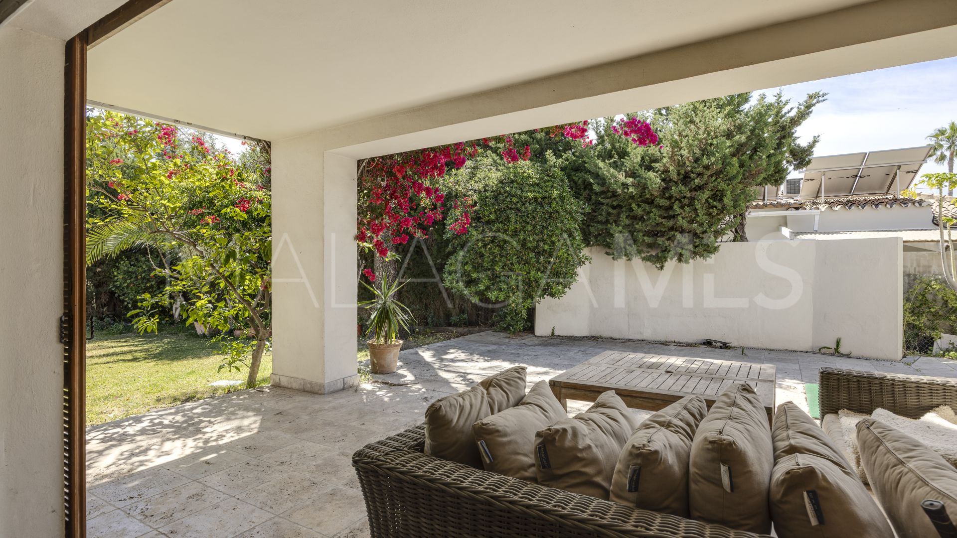 Villa for sale in Bel Air