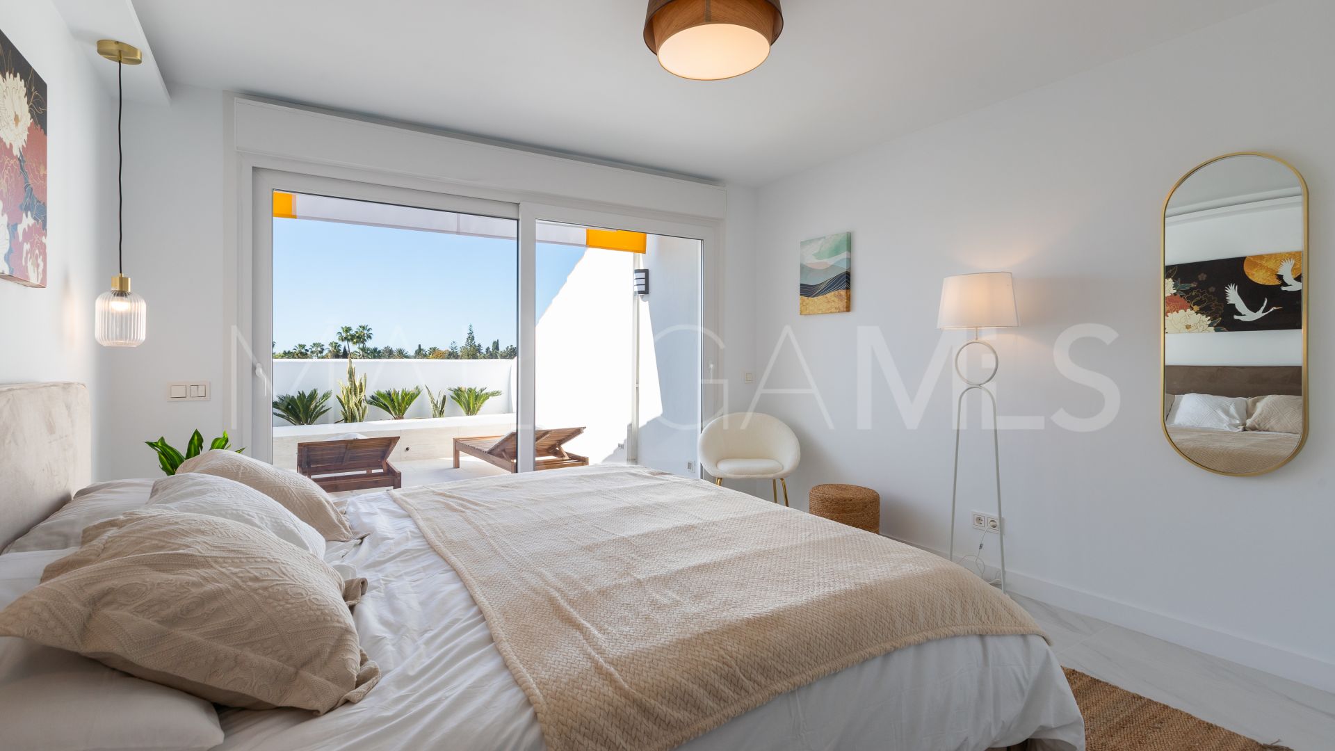 Guadalmina Baja, atico duplex for sale de 4 bedrooms